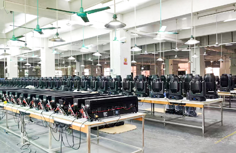 Завод Leahua Lighting демонстрирует производство сценического осветительного оборудования